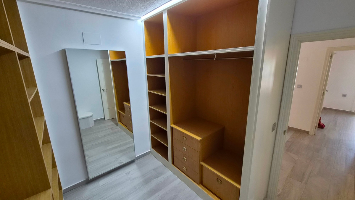 3 Bed Apartment for sale in Torrevieja Costa Blanca, Alicante, Spain