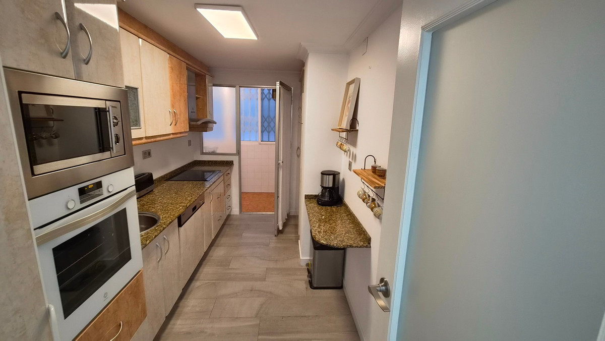 3 Bed Apartment for sale in Torrevieja Costa Blanca, Alicante, Spain