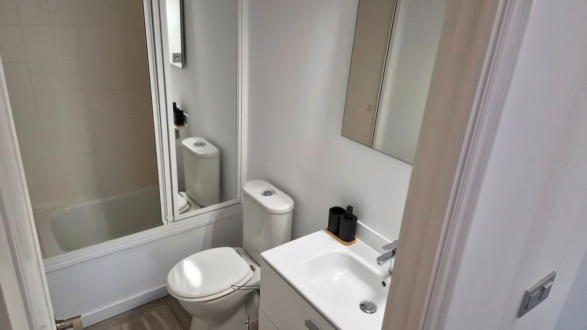 3 Bed Apartment for sale in Torrevieja Costa Blanca, Alicante, Spain