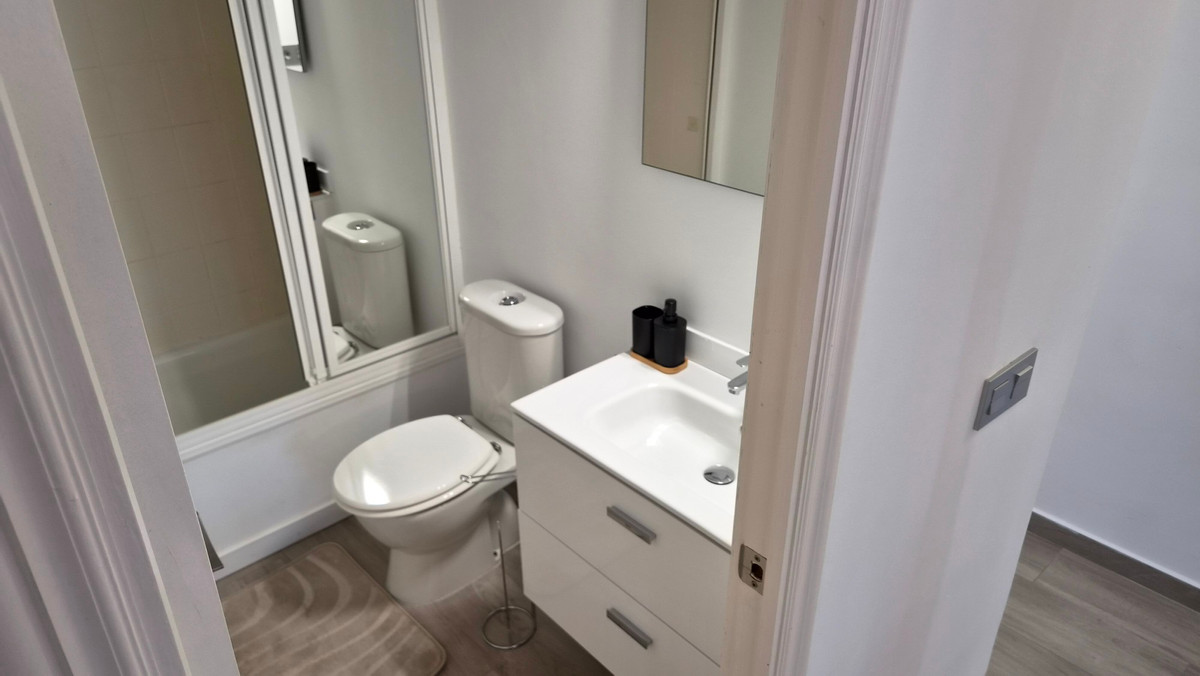 3 Bed Apartment for sale in Torrevieja Costa Blanca, Alicante, Spain