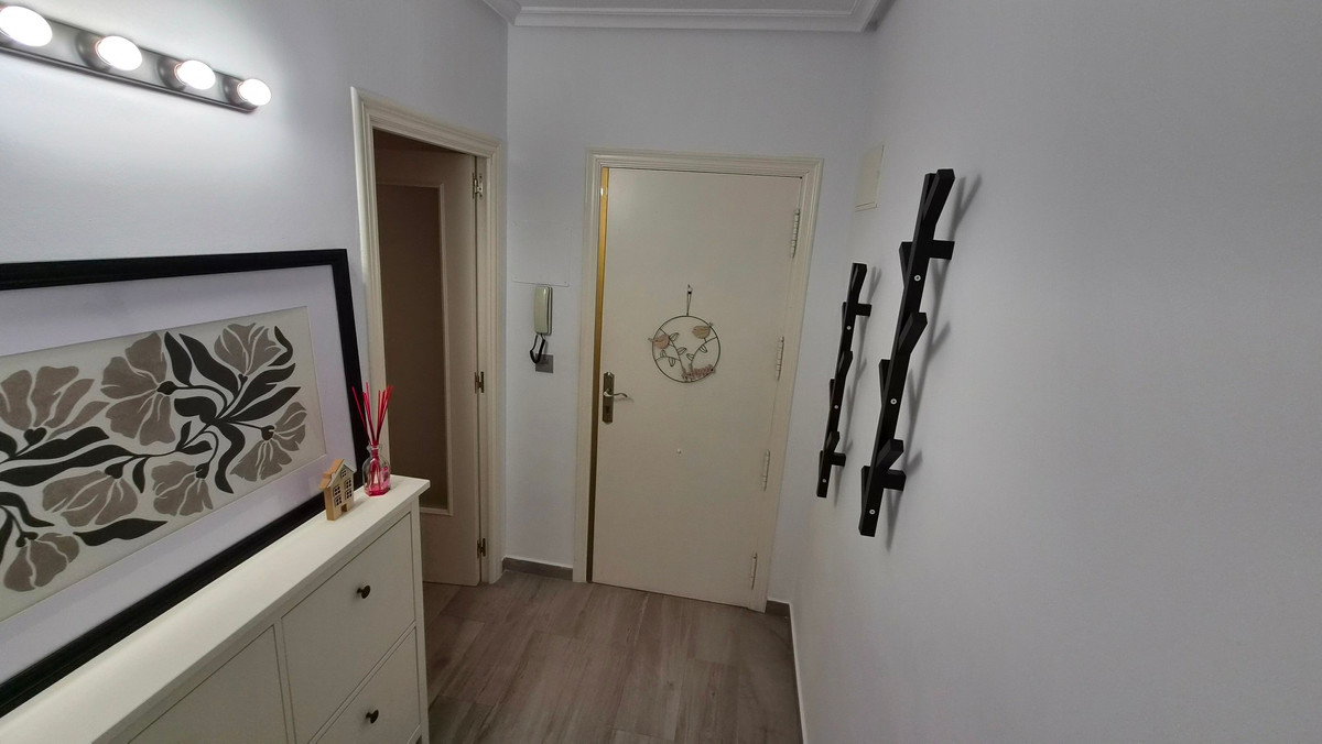 3 Bed Apartment for sale in Torrevieja Costa Blanca, Alicante, Spain