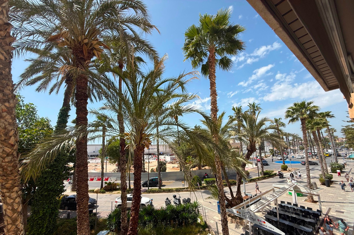 3 Bed Apartment for sale in Torrevieja Costa Blanca, Alicante, Spain