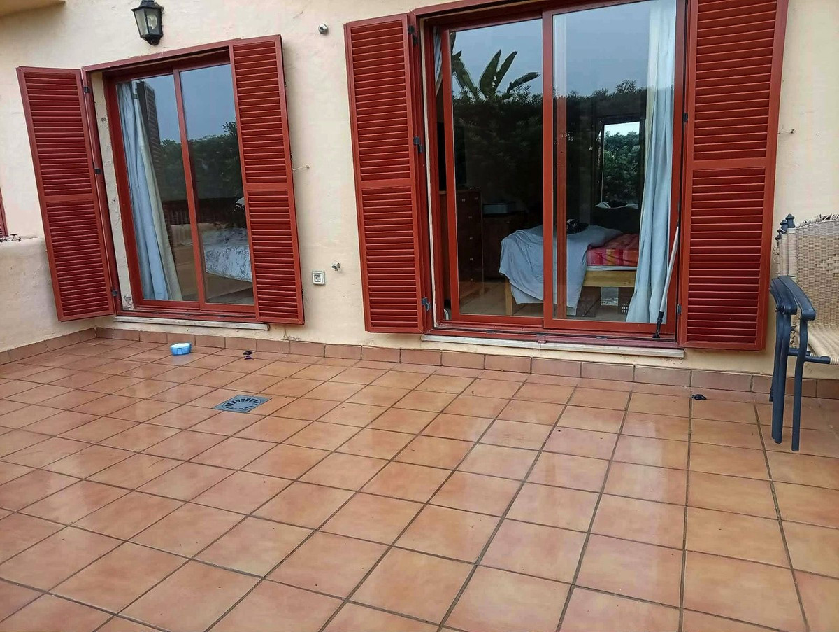 3 Bed Townhouse for sale in La Duquesa Costa Del Sol, Málaga, Spain
