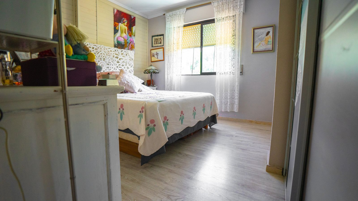 4 Bed Townhouse for sale in Torreblanca Costa Del Sol, Málaga, Spain
