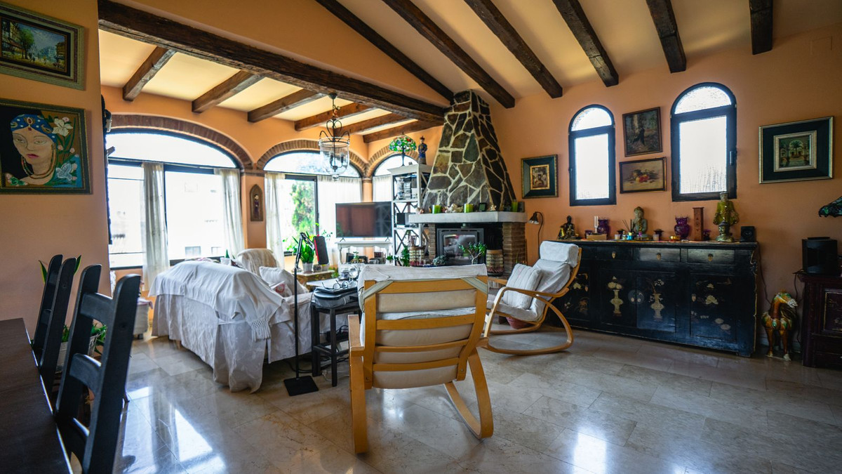 4 Bed Townhouse for sale in Torreblanca Costa Del Sol, Málaga, Spain