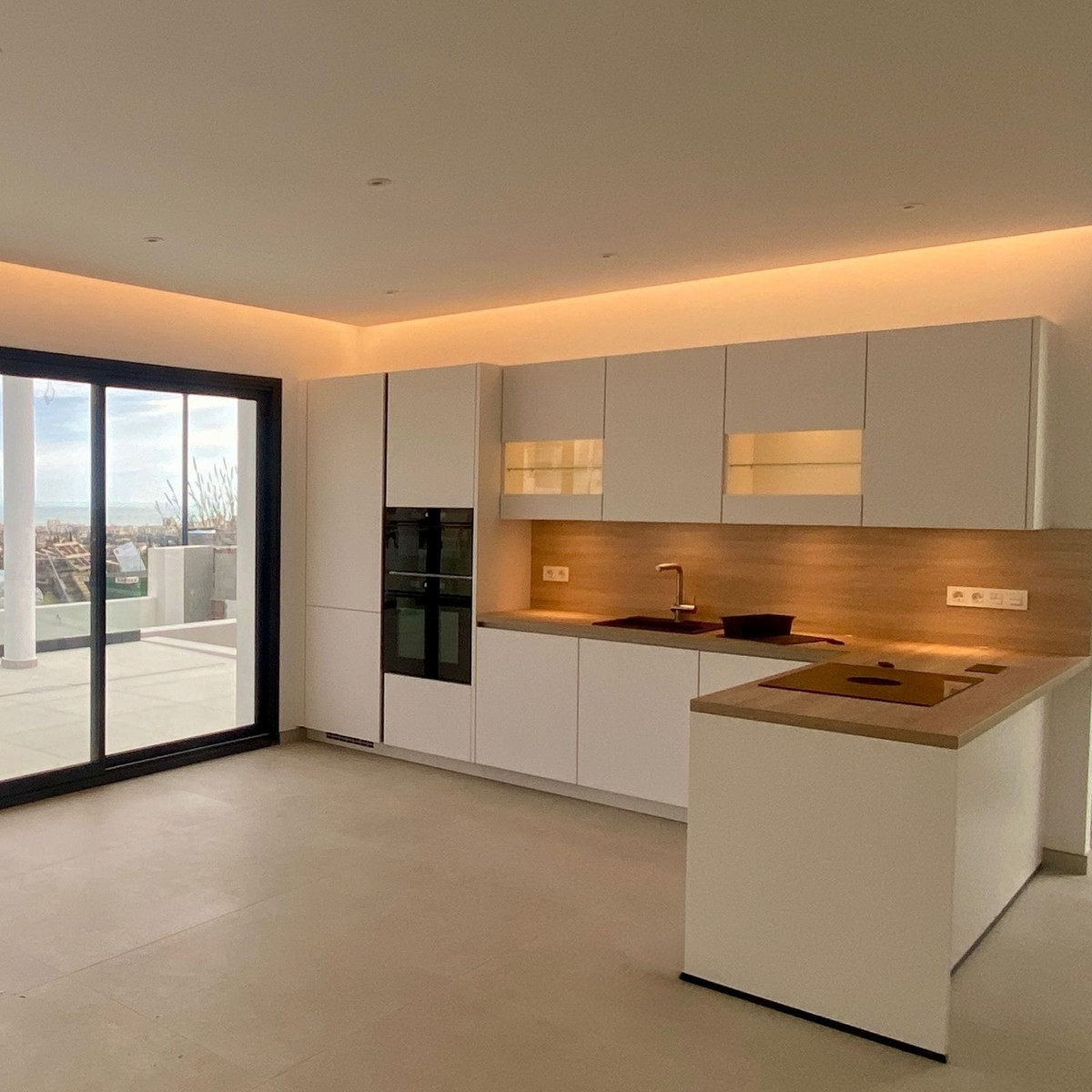 4 Bed Townhouse for sale in Mijas Costa Del Sol, Málaga, Spain