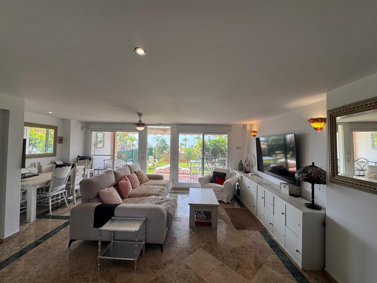 3 Bed Townhouse for sale in Estepona Costa Del Sol, Málaga, Spain