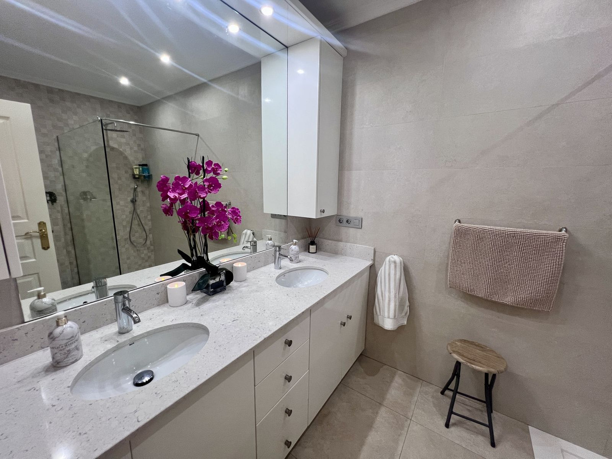 Se vende Adosada de 3 dormitorios en Costa Del Sol, Málaga, España