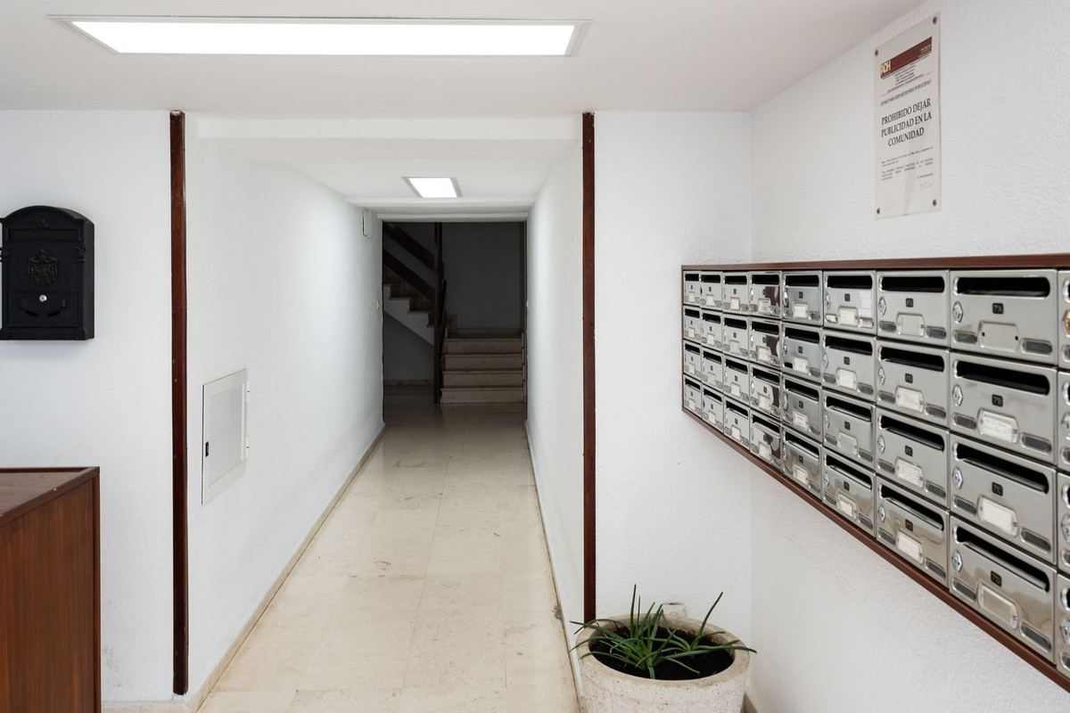 2 Bed Apartment for sale in Benalmadena Costa Del Sol, Málaga, Spain