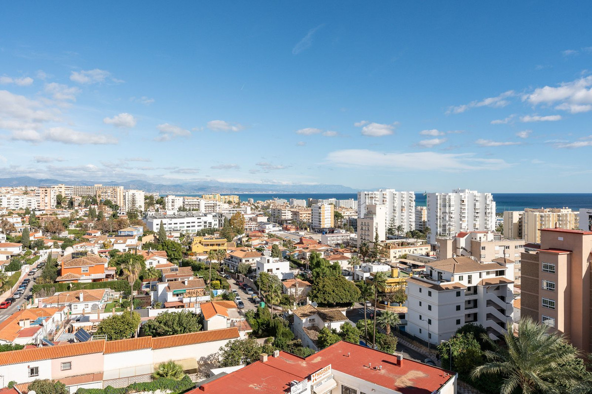 2 Bed Apartment for sale in Benalmadena Costa Del Sol, Málaga, Spain