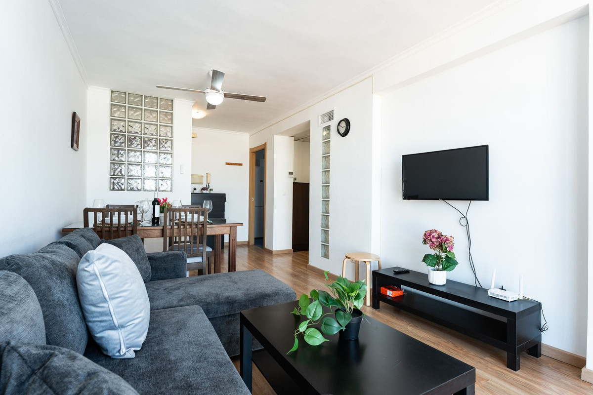 2 Bed Apartment for sale in Benalmadena Costa Del Sol, Málaga, Spain