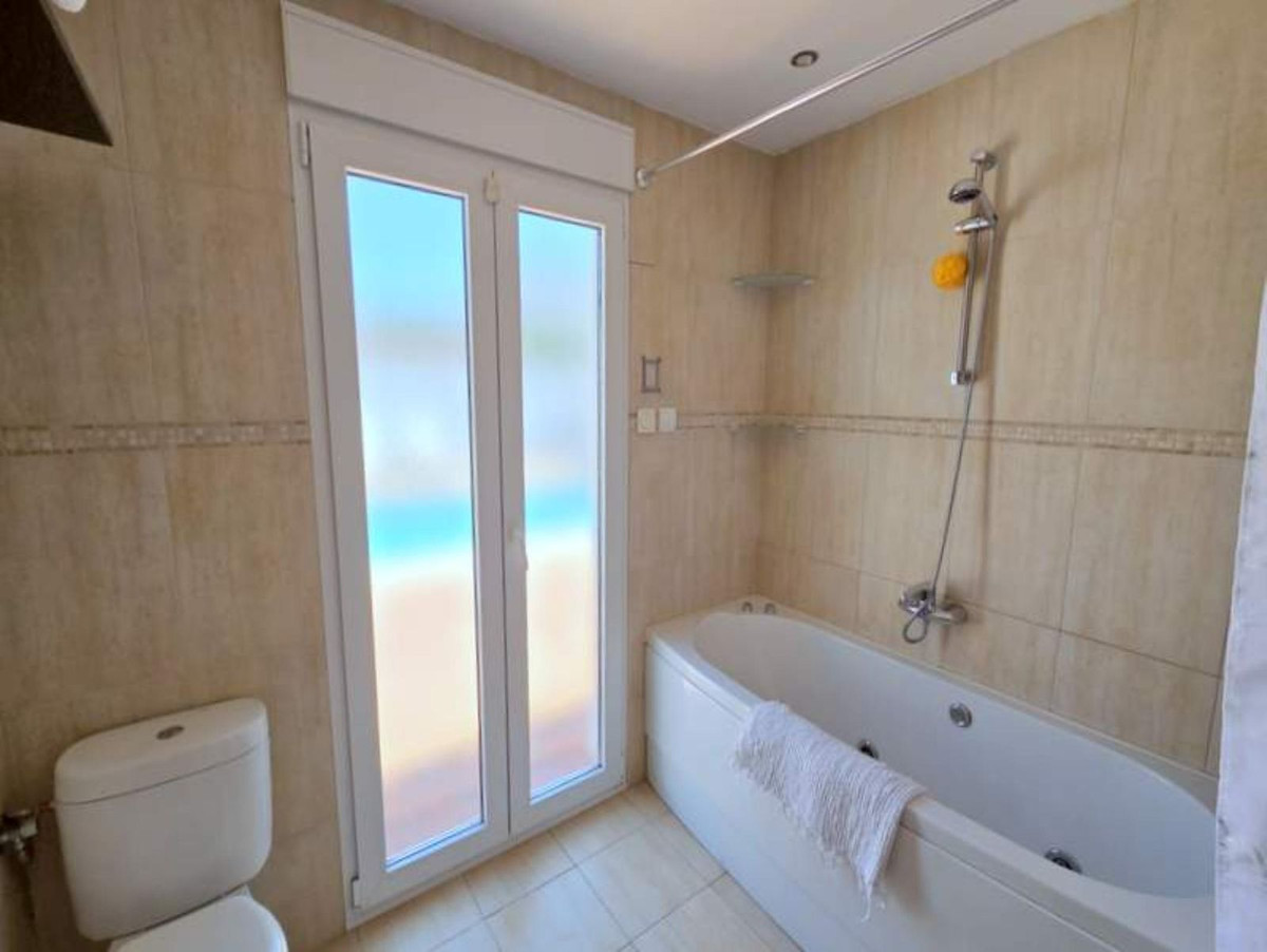 5 Bed Townhouse for sale in Manilva Costa Del Sol, Málaga, Spain