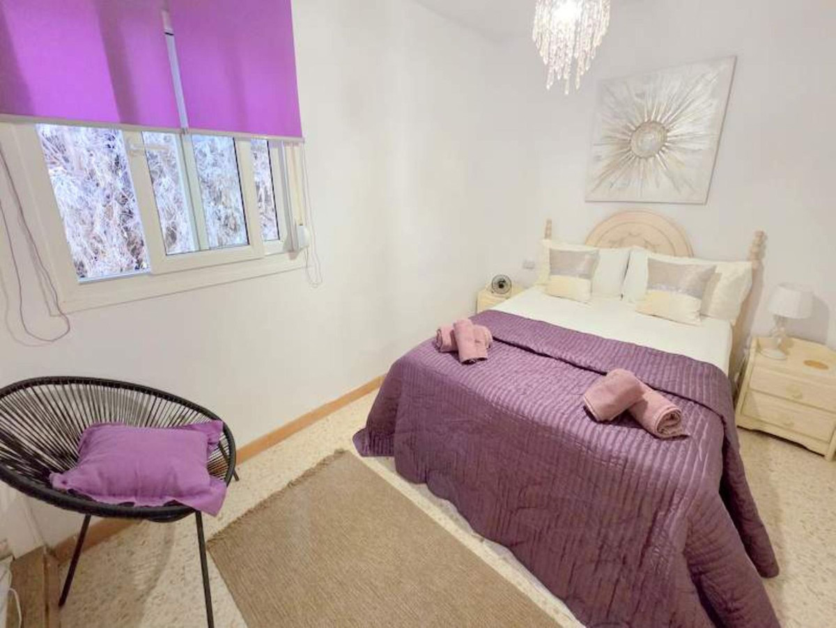 5 Bed Townhouse for sale in Manilva Costa Del Sol, Málaga, Spain