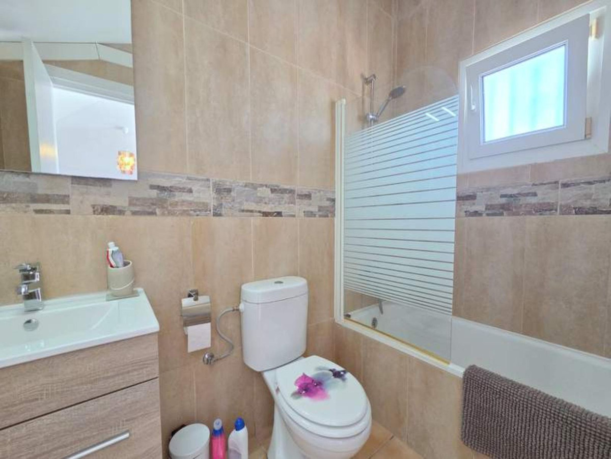 5 Bed Townhouse for sale in Manilva Costa Del Sol, Málaga, Spain
