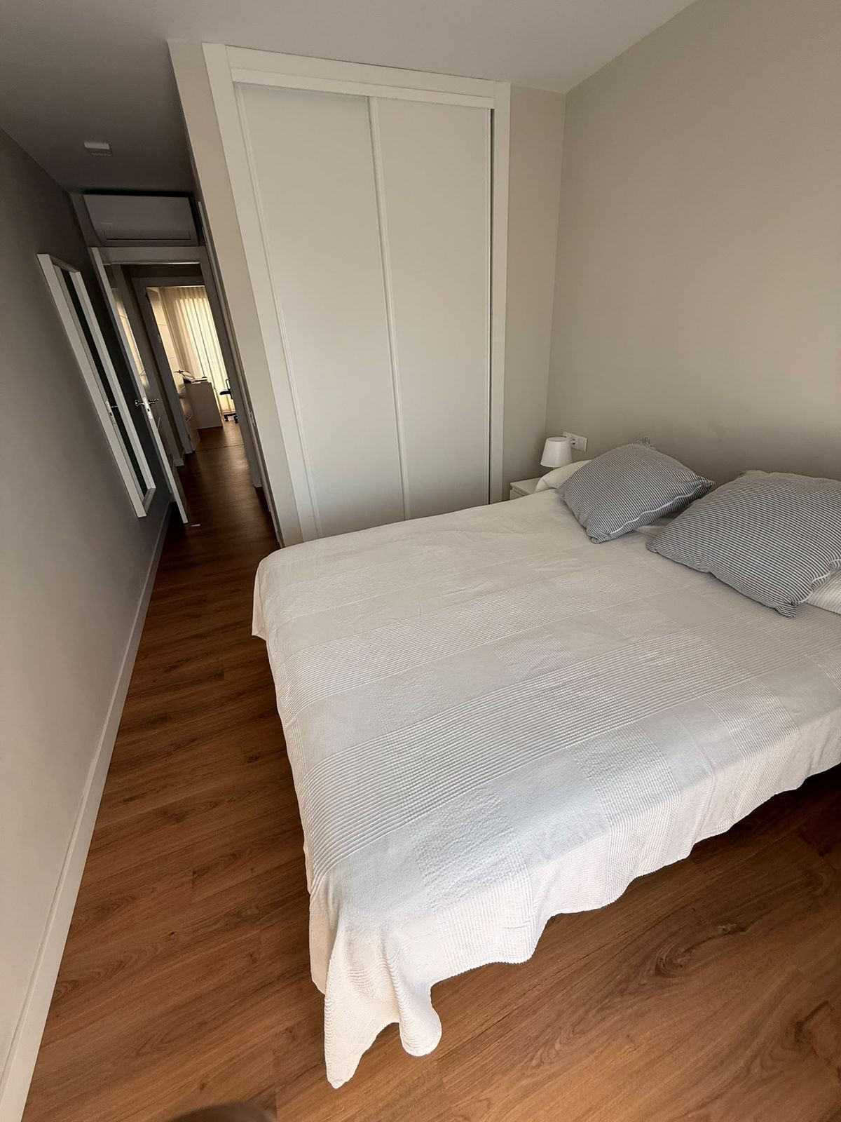 Se vende Apartamento Planta Media de 3 dormitorios en Costa Del Sol, Málaga, España
