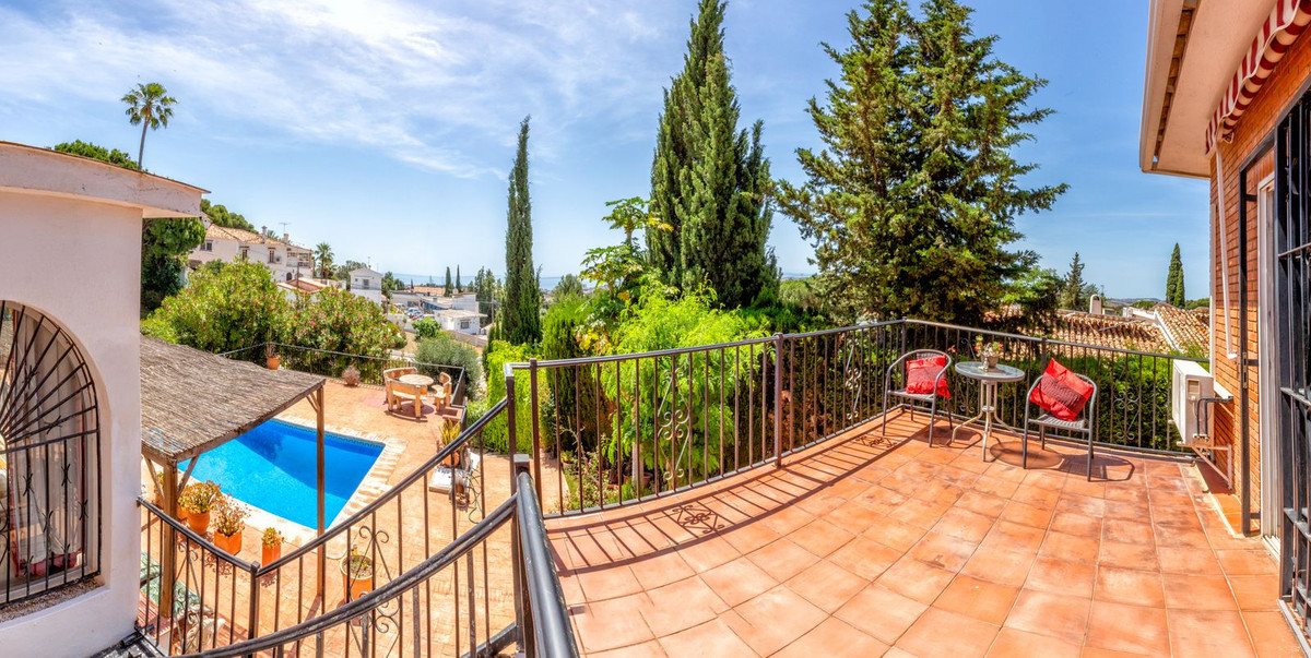 6 Bed Townhouse for sale in Mijas Costa Del Sol, Málaga, Spain