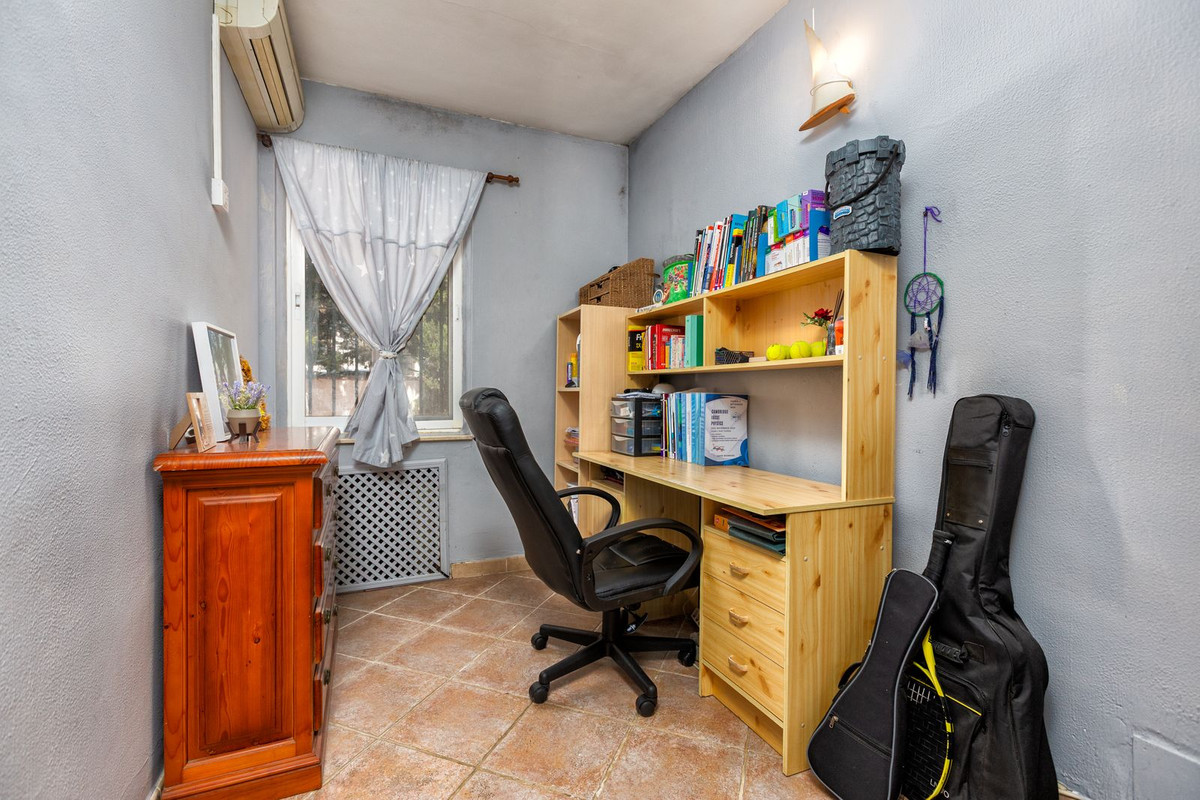 6 Bed Townhouse for sale in Mijas Costa Del Sol, Málaga, Spain
