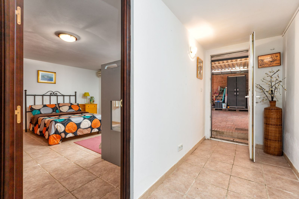 6 Bed Townhouse for sale in Mijas Costa Del Sol, Málaga, Spain
