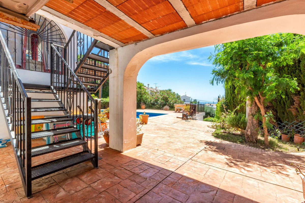 6 Bed Townhouse for sale in Mijas Costa Del Sol, Málaga, Spain
