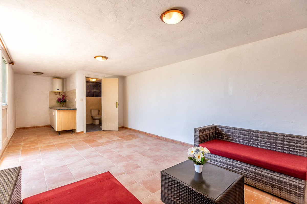 6 Bed Townhouse for sale in Mijas Costa Del Sol, Málaga, Spain
