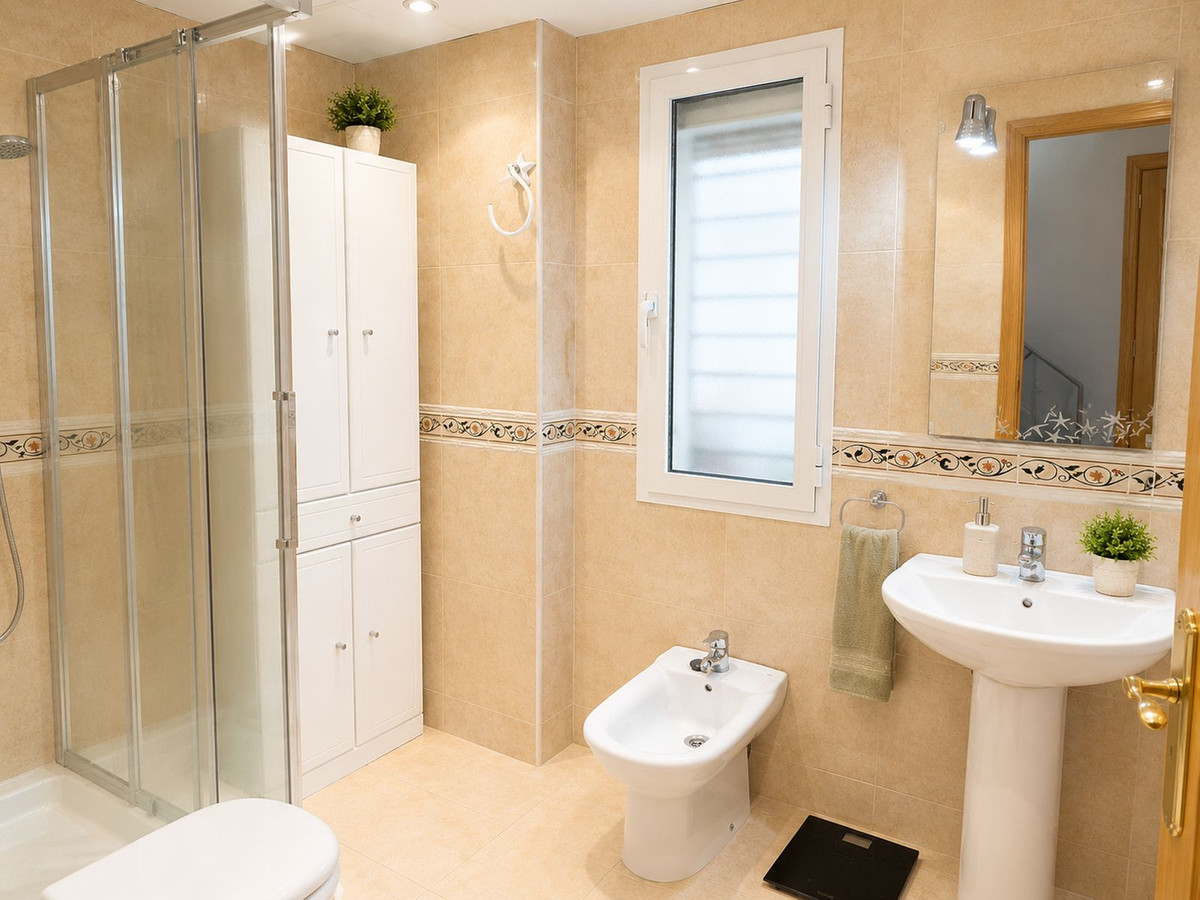 2 Bed Apartment for sale in Málaga Costa Del Sol, Málaga, Spain