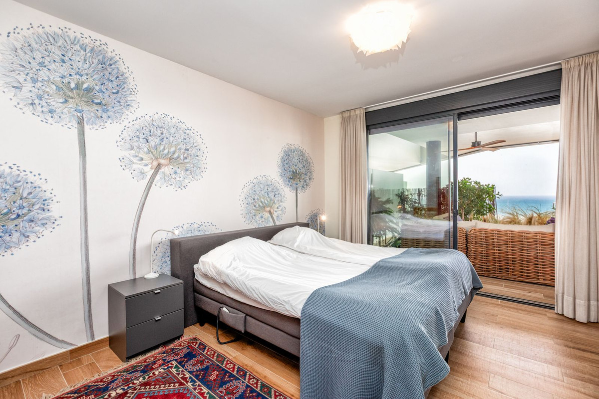 Se vende Apartamento Planta Baja de 3 dormitorios en Costa Del Sol, Málaga, España