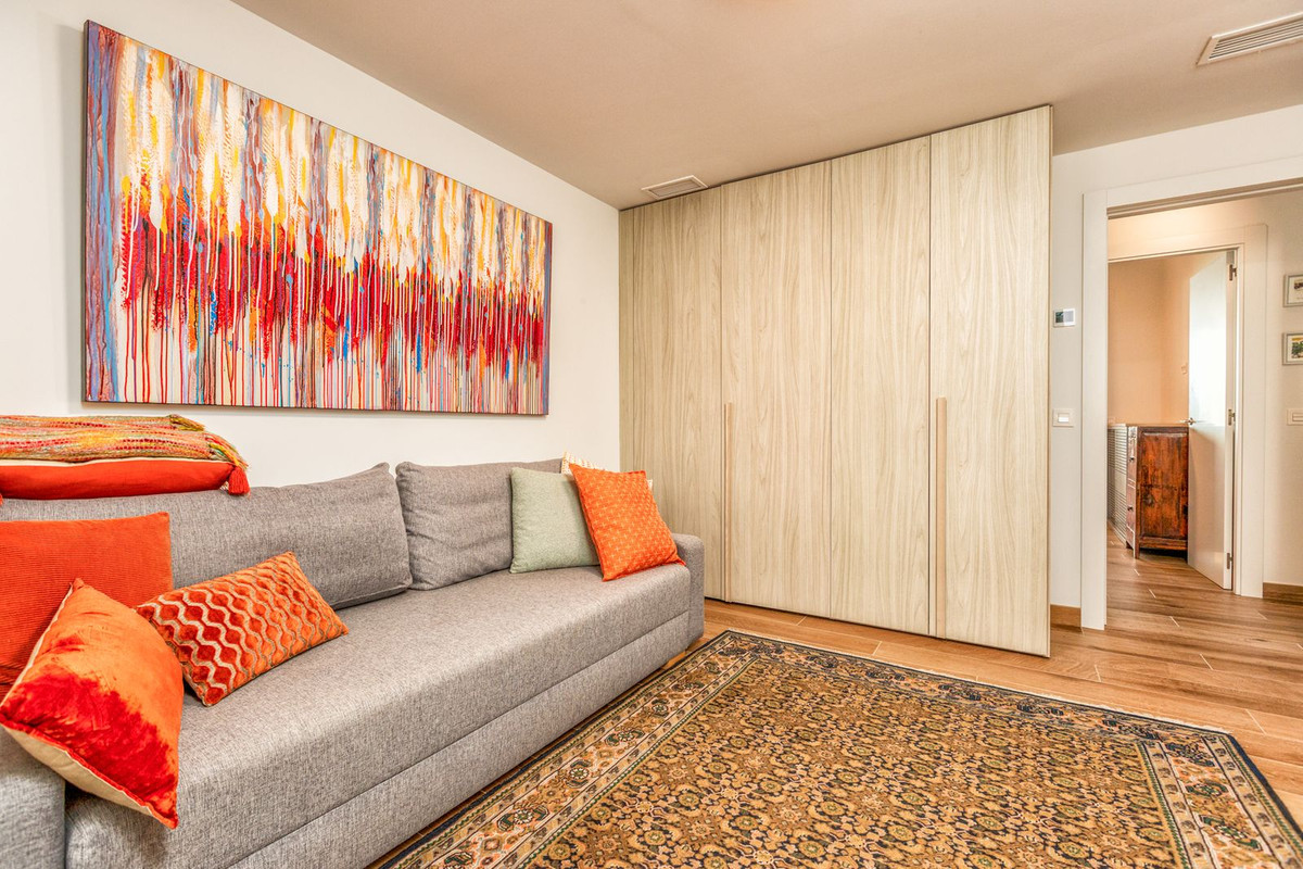 Se vende Apartamento Planta Baja de 3 dormitorios en Costa Del Sol, Málaga, España