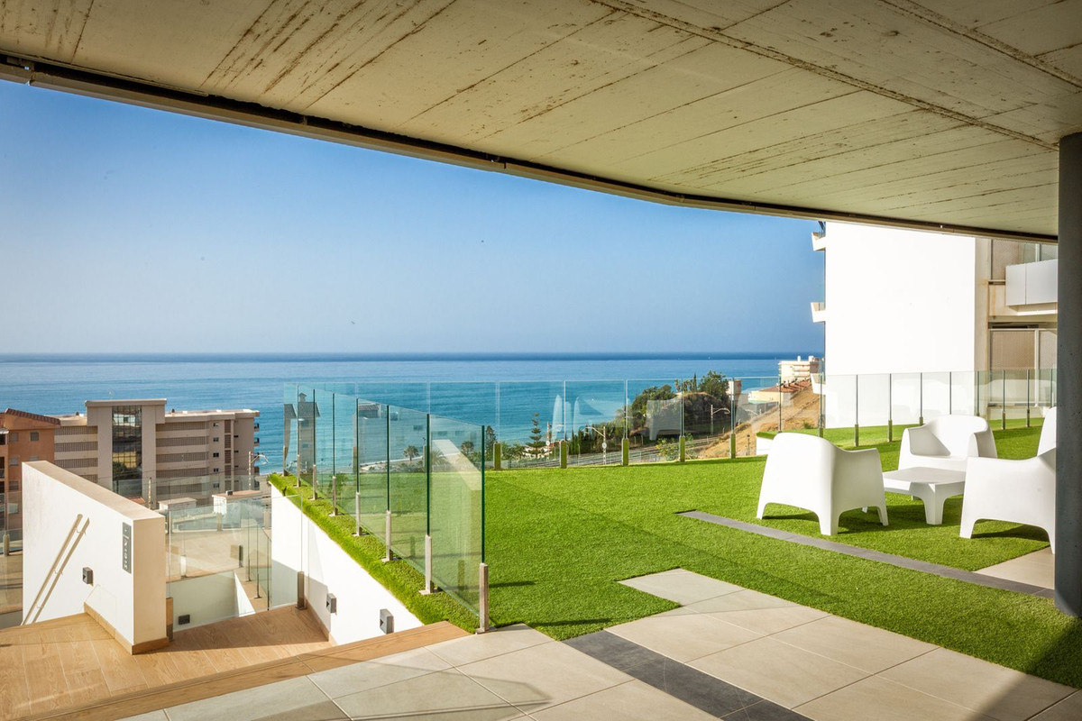 Se vende Apartamento Planta Baja de 3 dormitorios en Costa Del Sol, Málaga, España