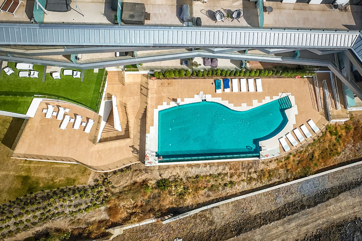 Se vende Apartamento Planta Baja de 3 dormitorios en Costa Del Sol, Málaga, España