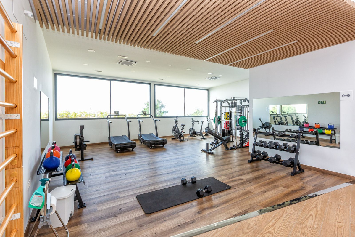 Se vende Apartamento Planta Baja de 3 dormitorios en Costa Del Sol, Málaga, España