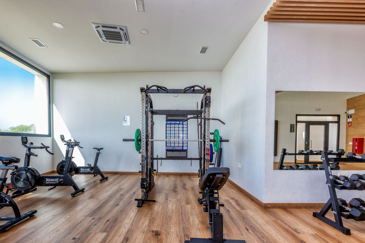 Se vende Apartamento Planta Baja de 3 dormitorios en Costa Del Sol, Málaga, España