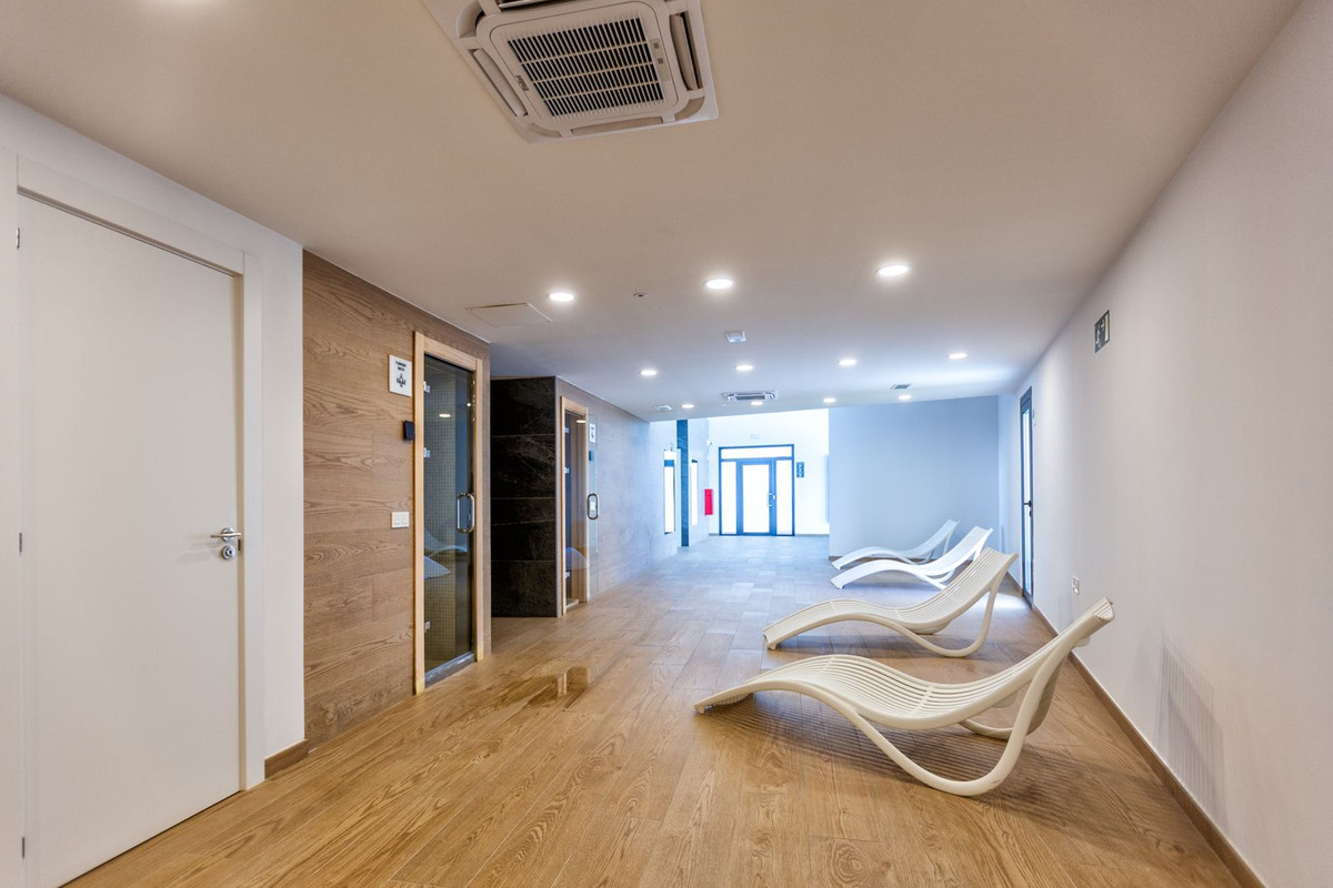 Se vende Apartamento Planta Baja de 3 dormitorios en Costa Del Sol, Málaga, España