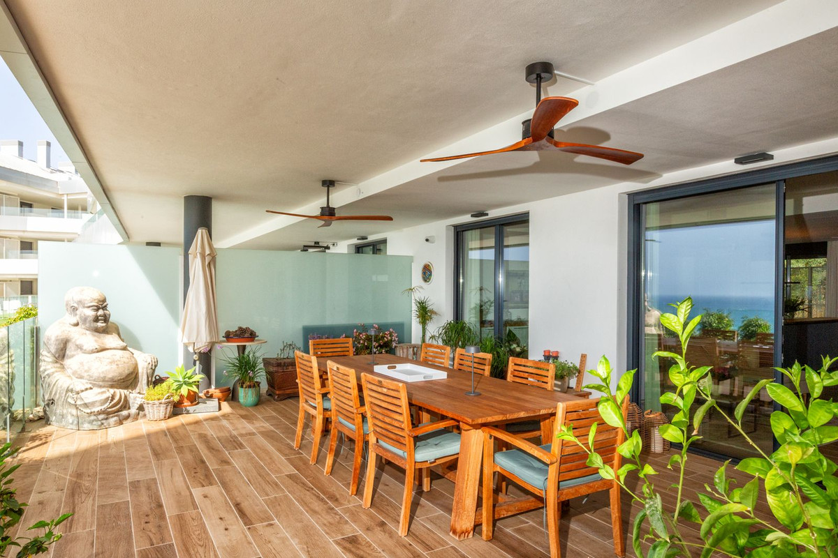 Se vende Apartamento Planta Baja de 3 dormitorios en Costa Del Sol, Málaga, España