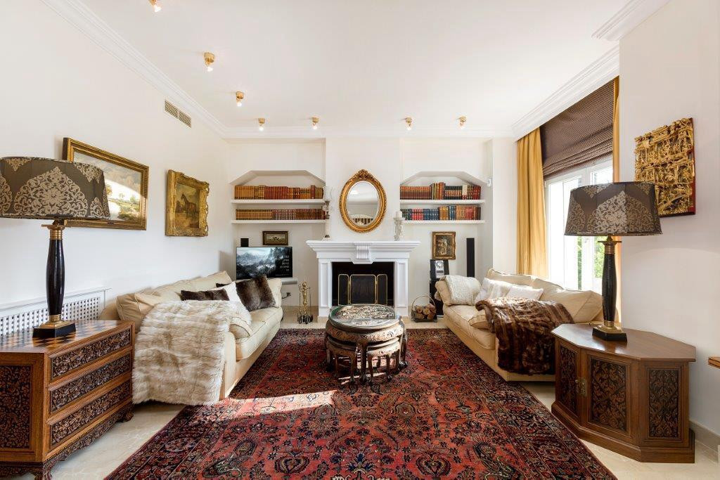 5 Bed Townhouse for sale in La Quinta Costa Del Sol, Málaga, Spain