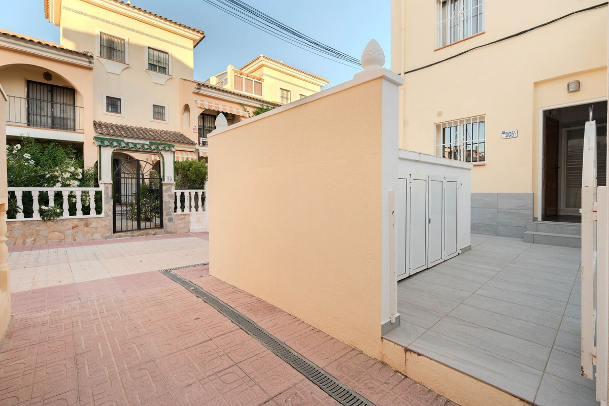 3 Bed Townhouse for sale in Playa Flamenca Costa Blanca, Alicante, Spain