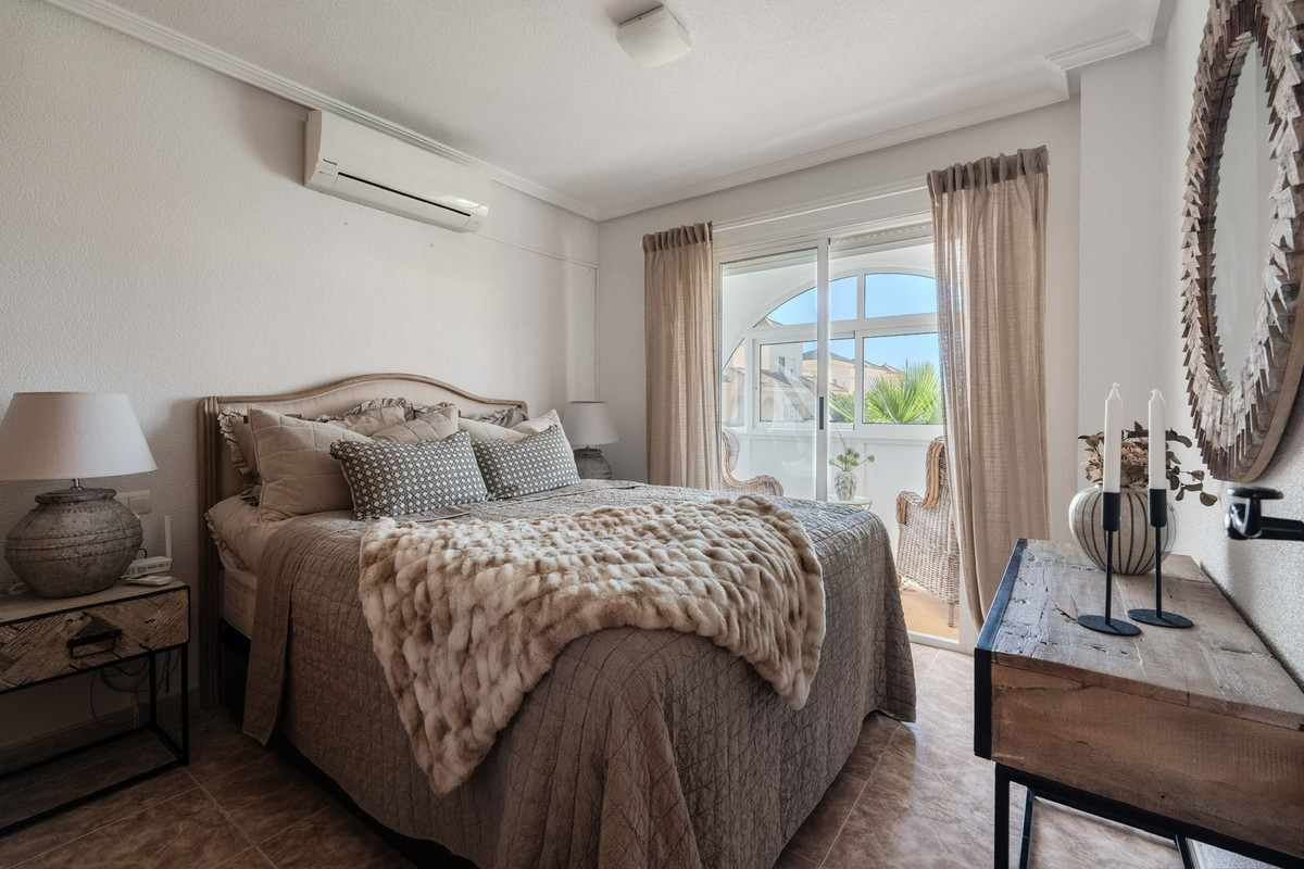3 Bed Townhouse for sale in Playa Flamenca Costa Blanca, Alicante, Spain