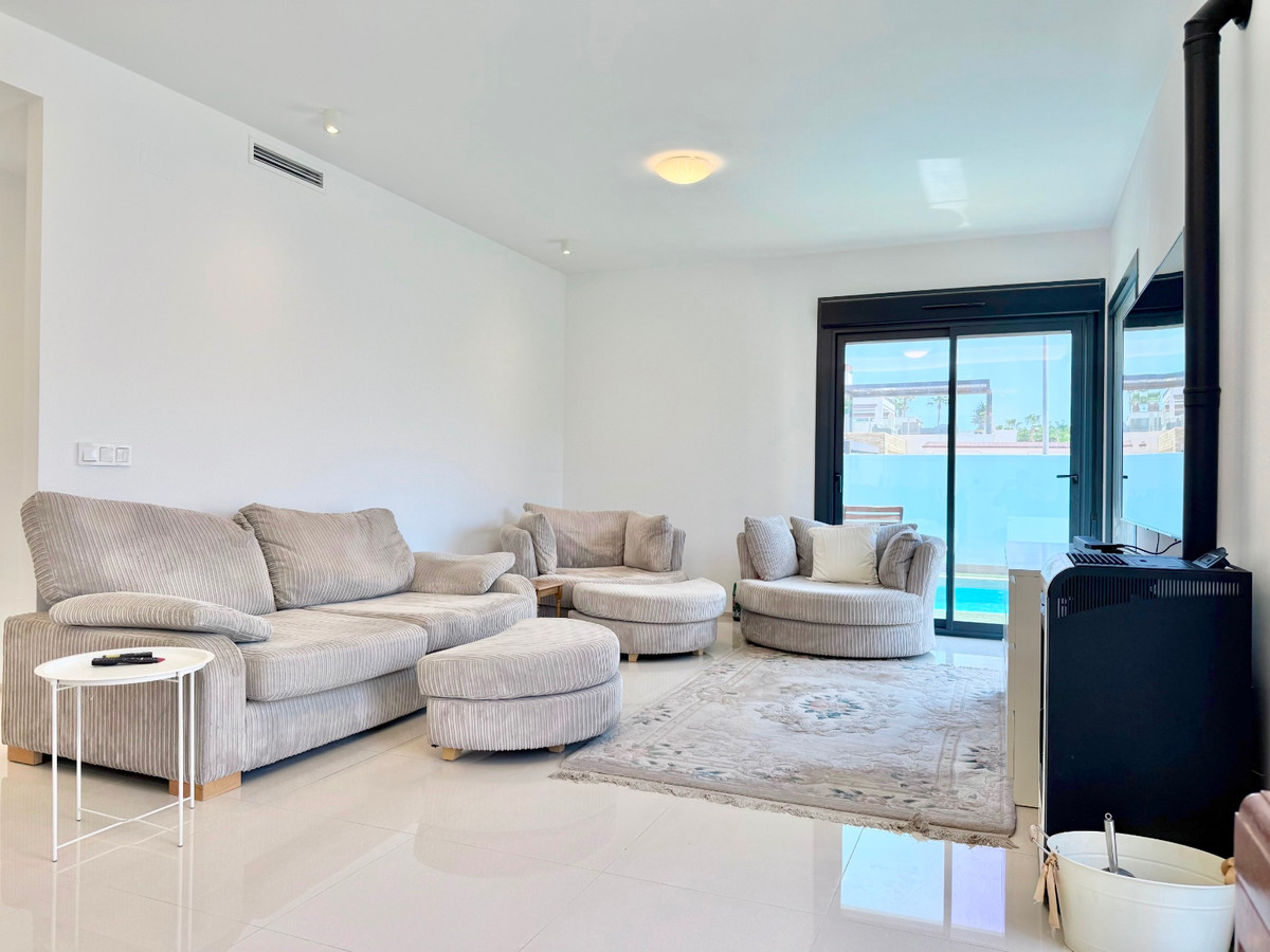 4 Bed Townhouse for sale in Ciudad Quesada Costa Blanca, Alicante, Spain