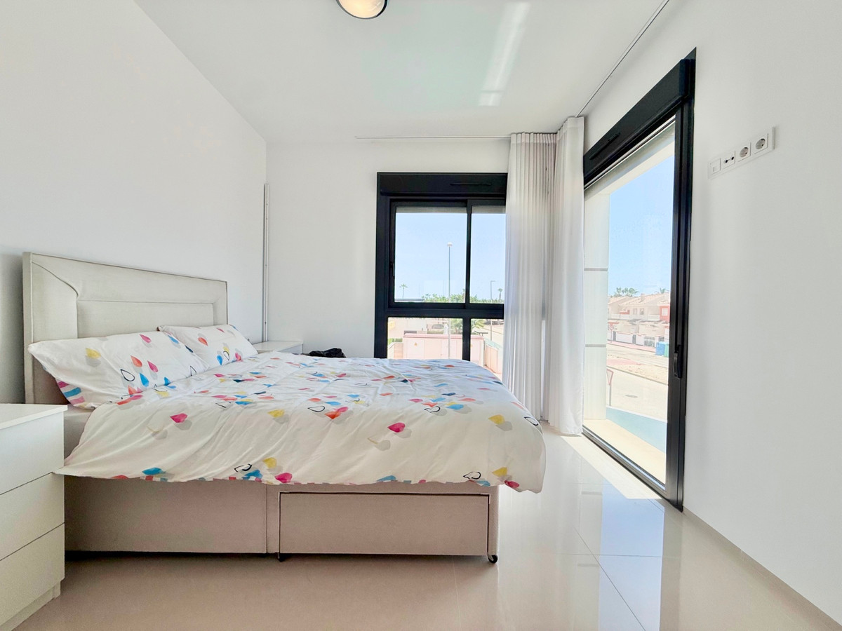 4 Bed Townhouse for sale in Ciudad Quesada Costa Blanca, Alicante, Spain