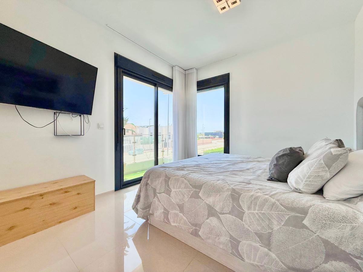 4 Bed Townhouse for sale in Ciudad Quesada Costa Blanca, Alicante, Spain