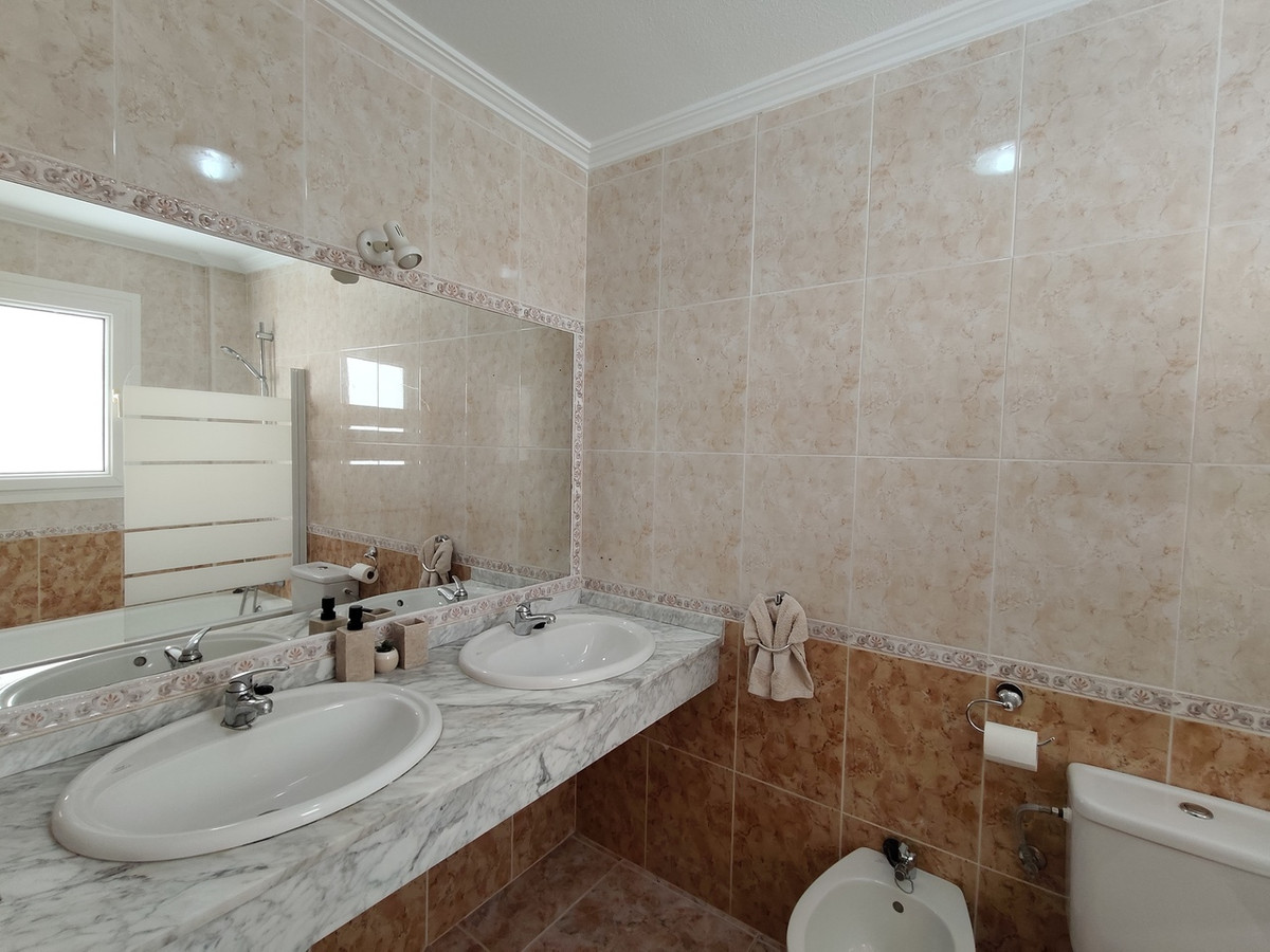2 Bed Apartment for sale in Cabo Roig Costa Blanca, Alicante, Spain