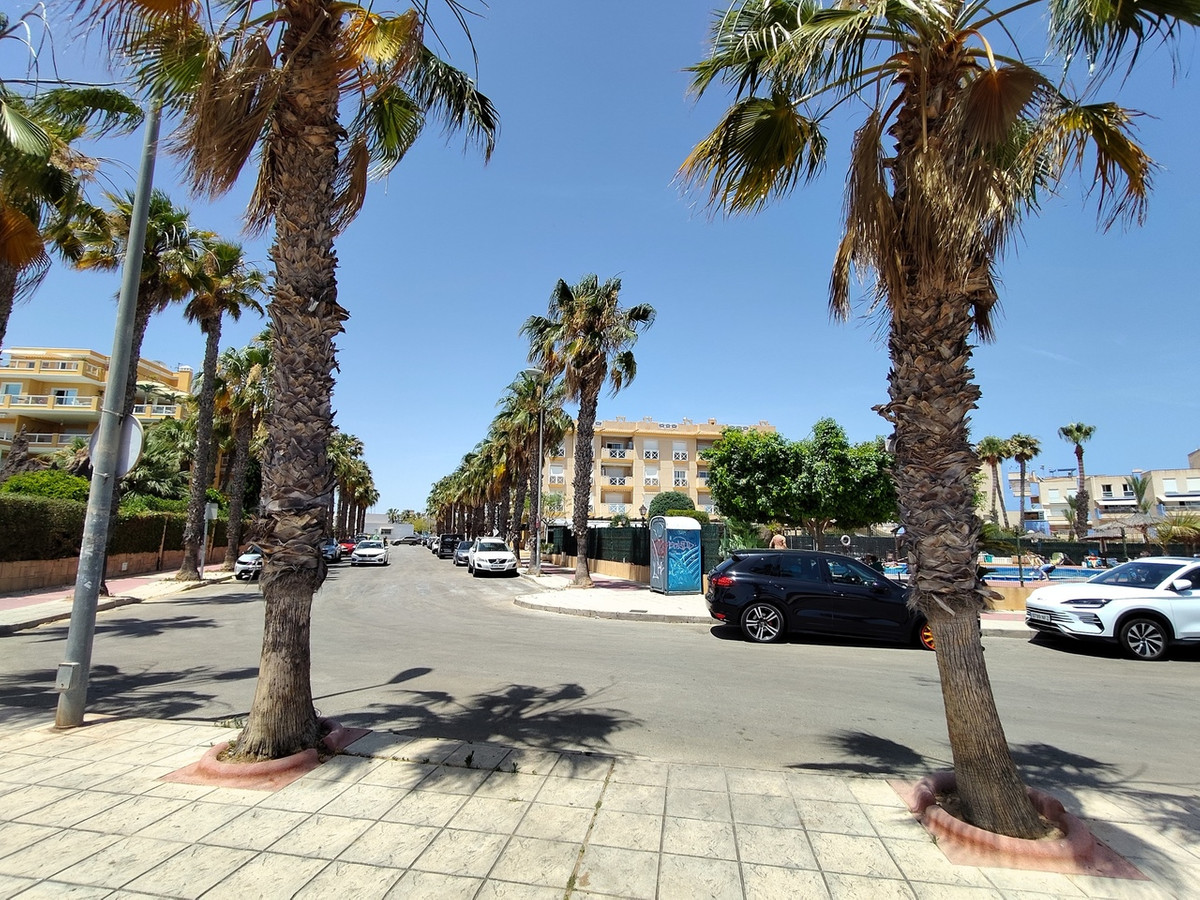 2 Bed Apartment for sale in Cabo Roig Costa Blanca, Alicante, Spain
