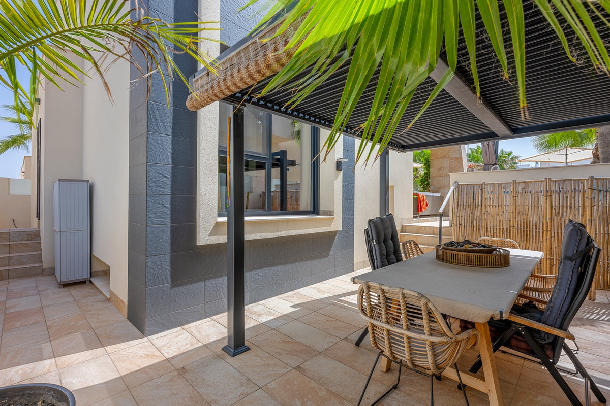 3 Bed Townhouse for sale in Benijofar Costa Blanca, Alicante, Spain