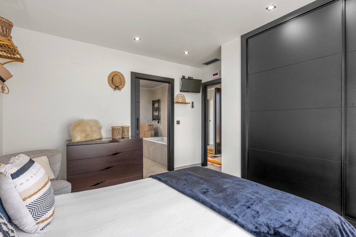 3 Bed Townhouse for sale in Benijofar Costa Blanca, Alicante, Spain