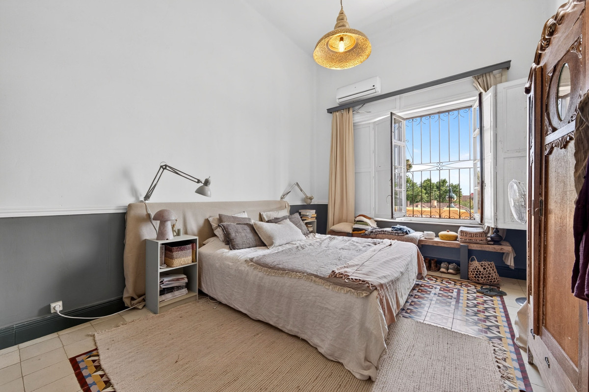 Se vende Villa - Chalet de 7 dormitorios en Costa Del Sol, Málaga, España