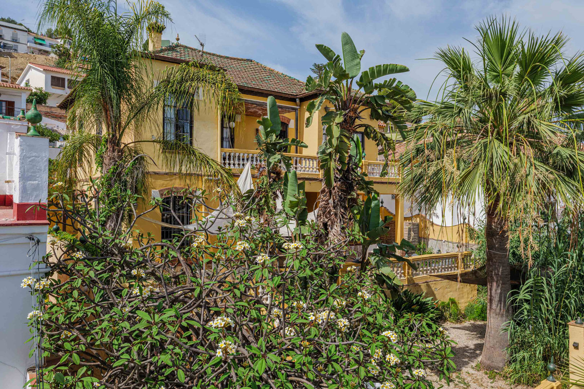 Se vende Villa - Chalet de 7 dormitorios en Costa Del Sol, Málaga, España