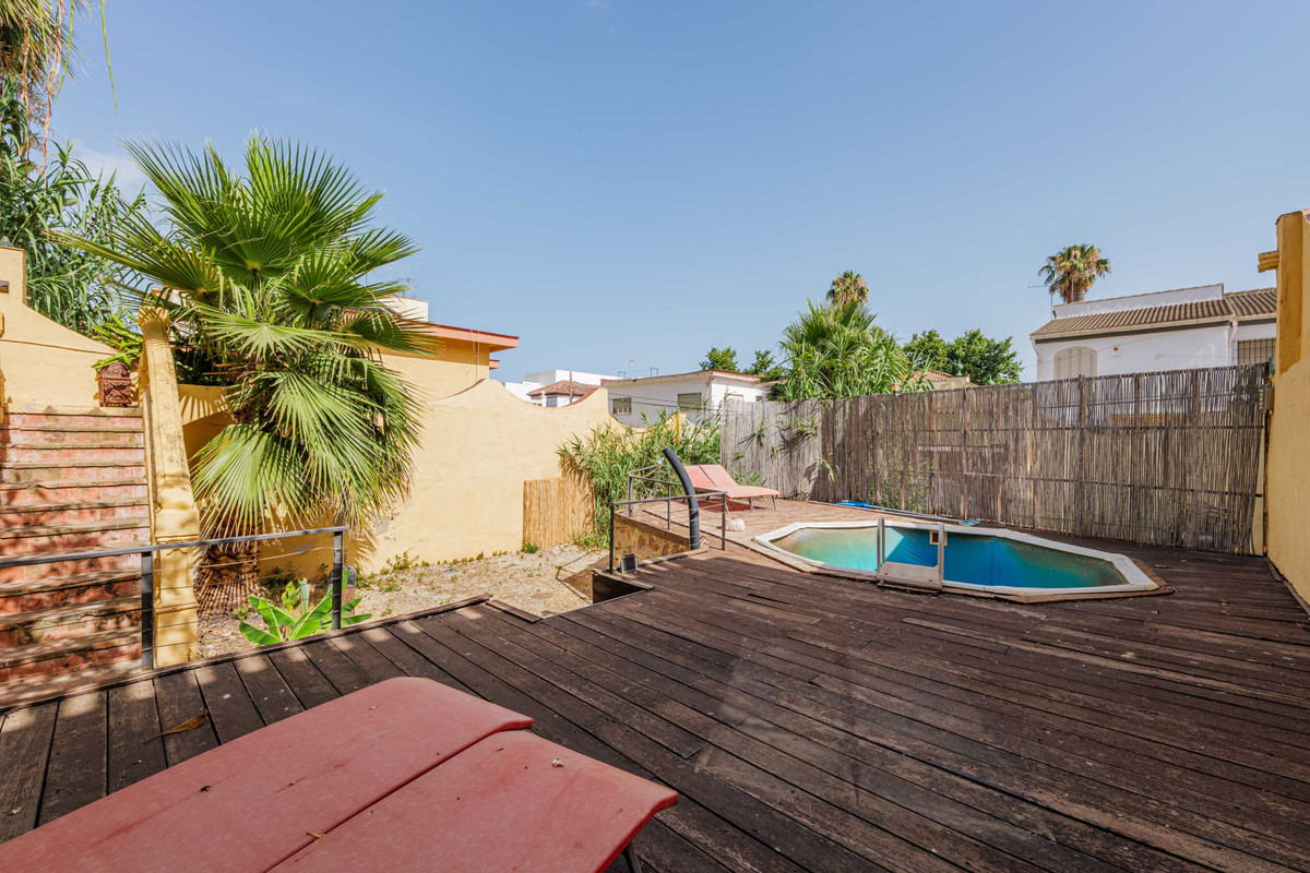 Se vende Villa - Chalet de 7 dormitorios en Costa Del Sol, Málaga, España