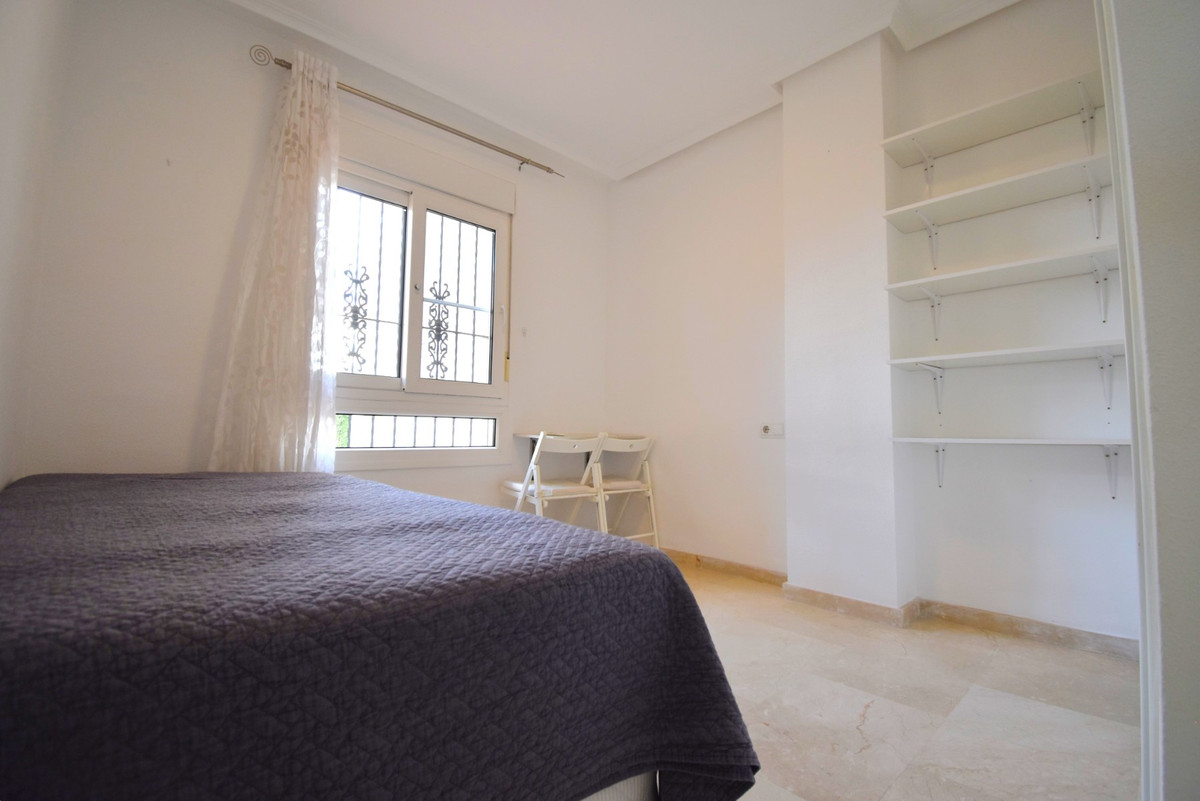 Se vende Apartamento Planta Baja de 2 dormitorios en Costa Blanca, Alicante, España