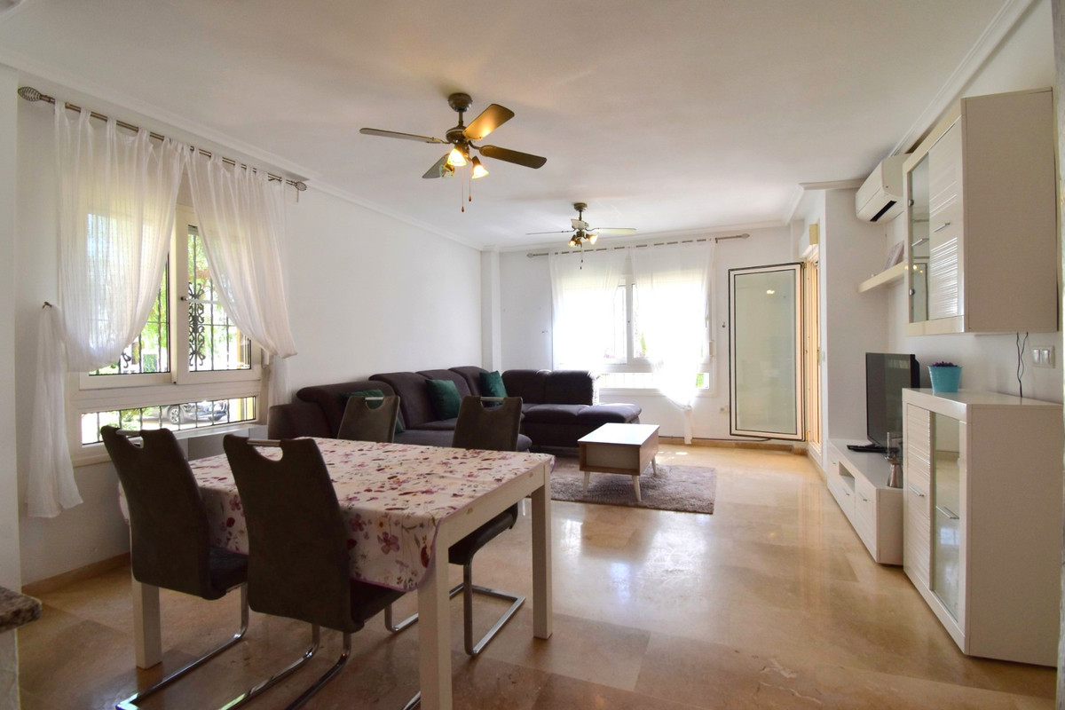 Se vende Apartamento Planta Baja de 2 dormitorios en Costa Blanca, Alicante, España