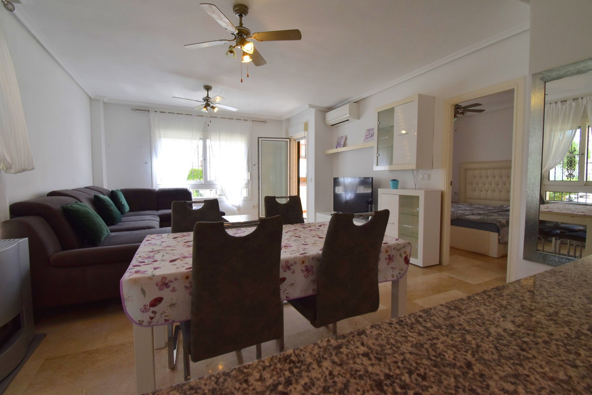 Se vende Apartamento Planta Baja de 2 dormitorios en Costa Blanca, Alicante, España