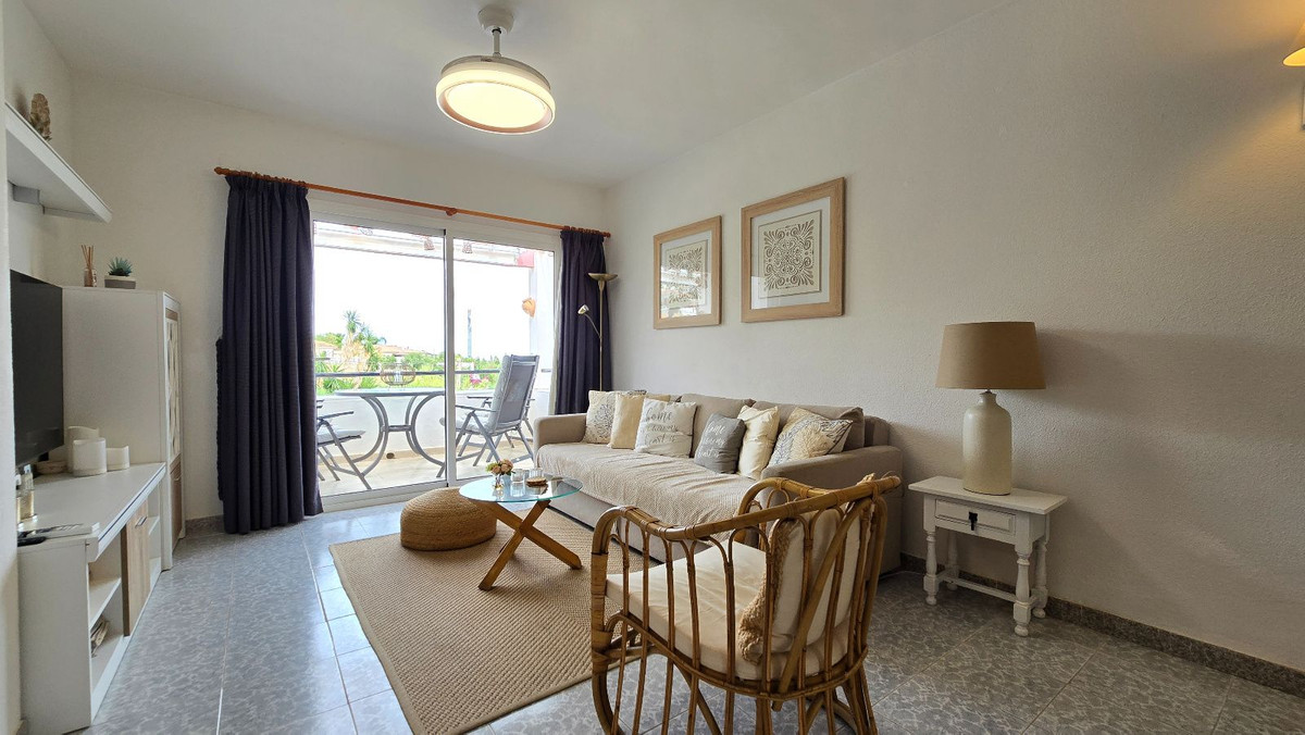 Se vende Apartamento Planta Baja de 2 dormitorios en Costa Del Sol, Málaga, España